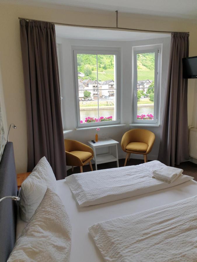 Haus Burgfrieden Cochem Hotel Exterior foto